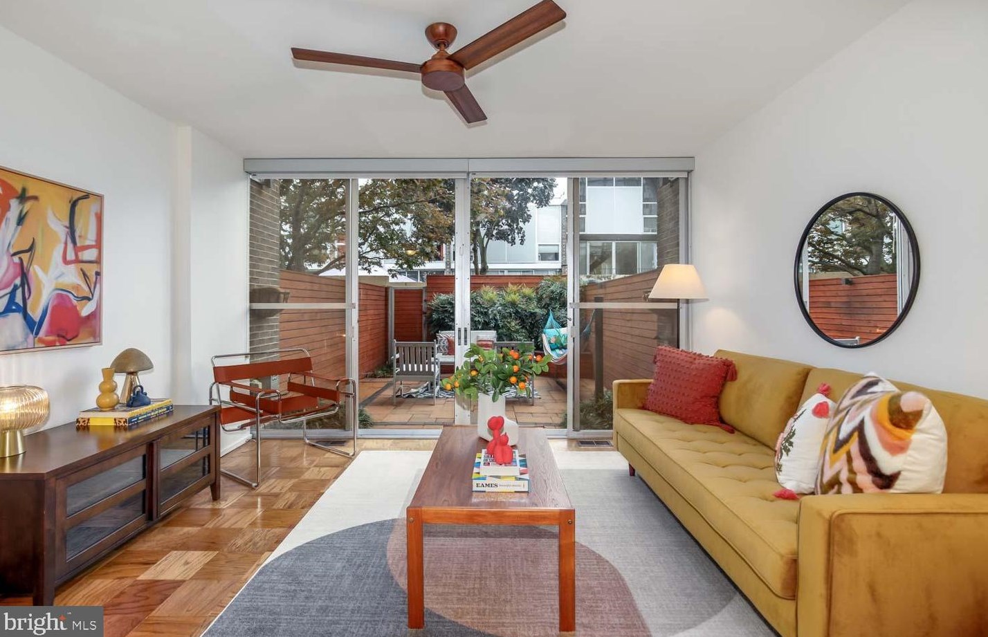 298 N St, Washington DC  20001-4610 exterior