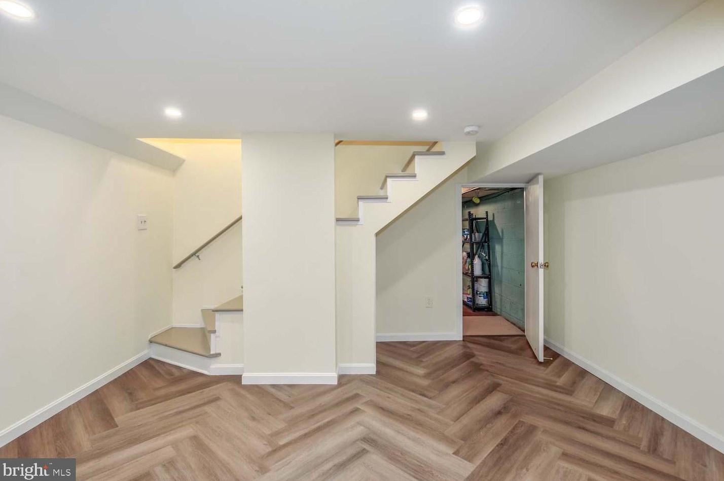 298 N St, Washington DC  20001-4610 exterior