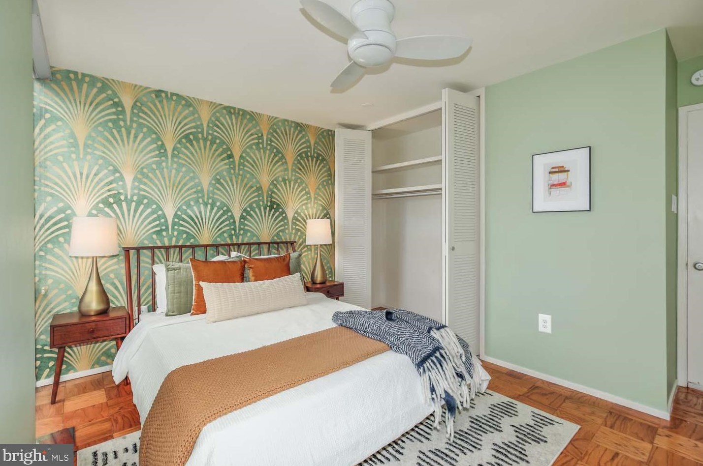 298 N St, Washington DC  20001-4610 exterior