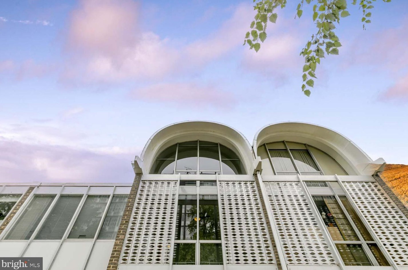 298 N St, Washington DC  20001-4610 exterior