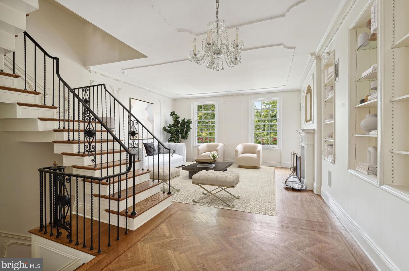 2204 Wyoming Ave, Washington DC  20008-3908 exterior