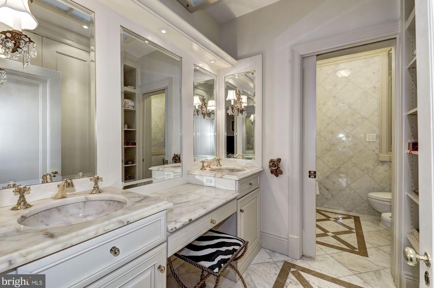 2204 Wyoming Ave, Washington DC  20008-3908 exterior