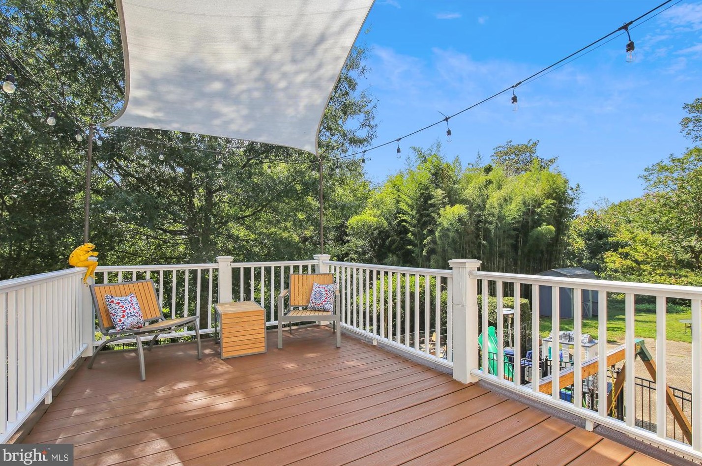 5050 Fulton St, Washington DC 20016-3447 exterior