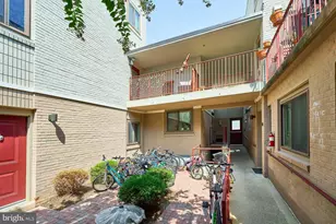 1225 Fairmont St NW, Washington, DC 20009 - Photo 23