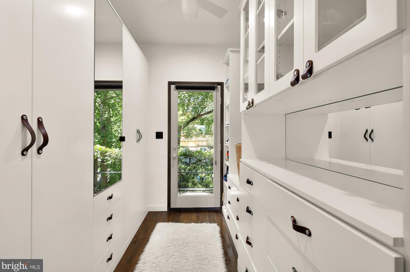 5169 Macarthur Blvd, Washington DC 20016-3315 exterior