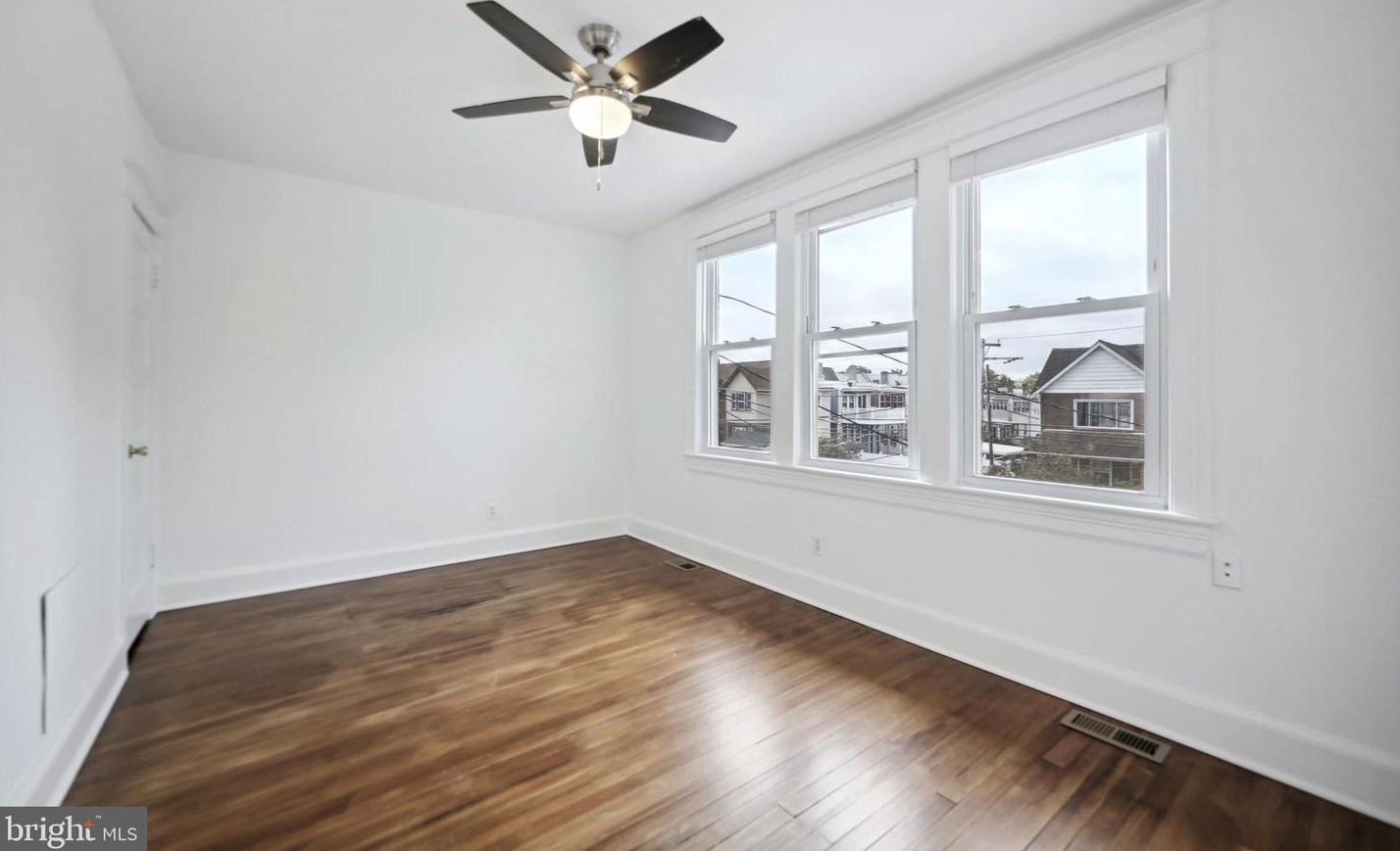 918 Evarts St, Washington DC  20018-1724 exterior