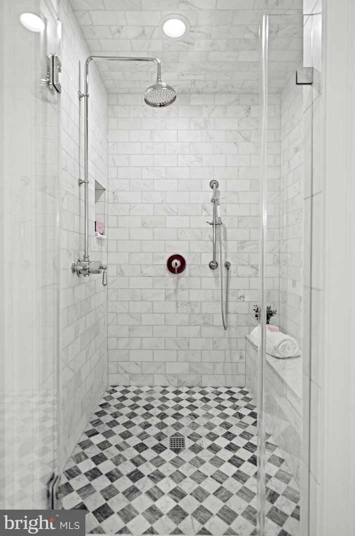 4814 Illinois Ave, Washington DC 20011-5925 exterior