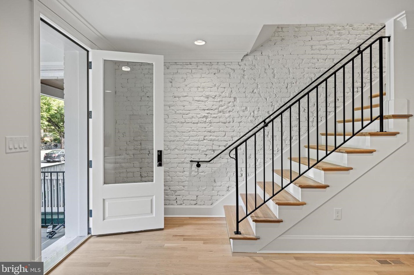 4814 Illinois Ave, Washington DC 20011-5925 exterior