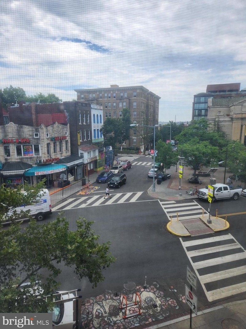 1763 Columbia Rd, Washington DC 20009-2834 exterior