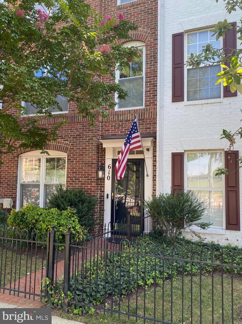 610 9, Washington DC 20024-2475 exterior