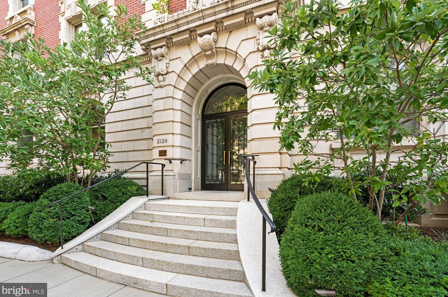 2126 Connecticut Ave, Washington DC  20008-1701 exterior