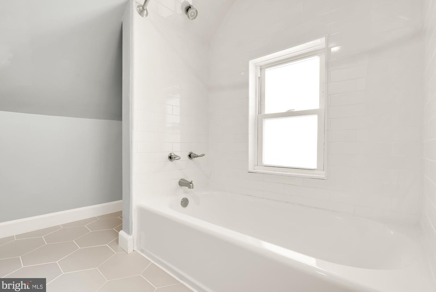 3401 22nd St, Washington DC  20018-2805 exterior