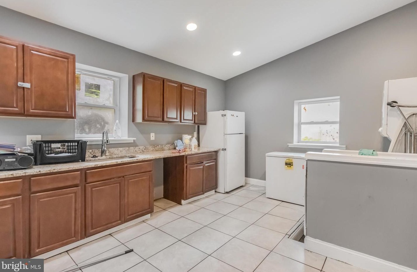 1627 W St, Washington DC  20020-5717 exterior