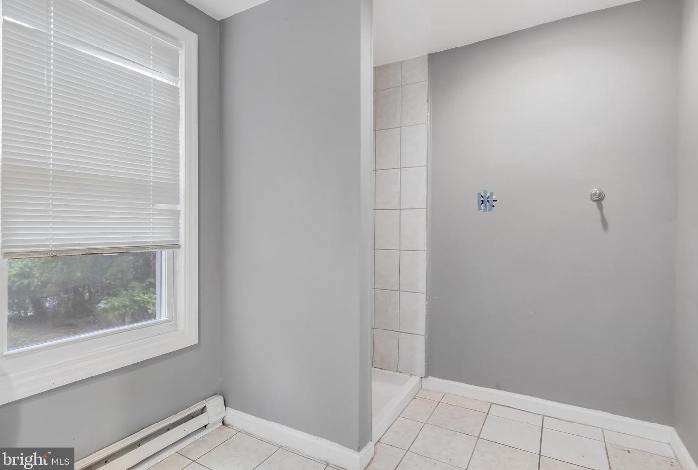 1627 W St, Washington DC  20020-5717 exterior