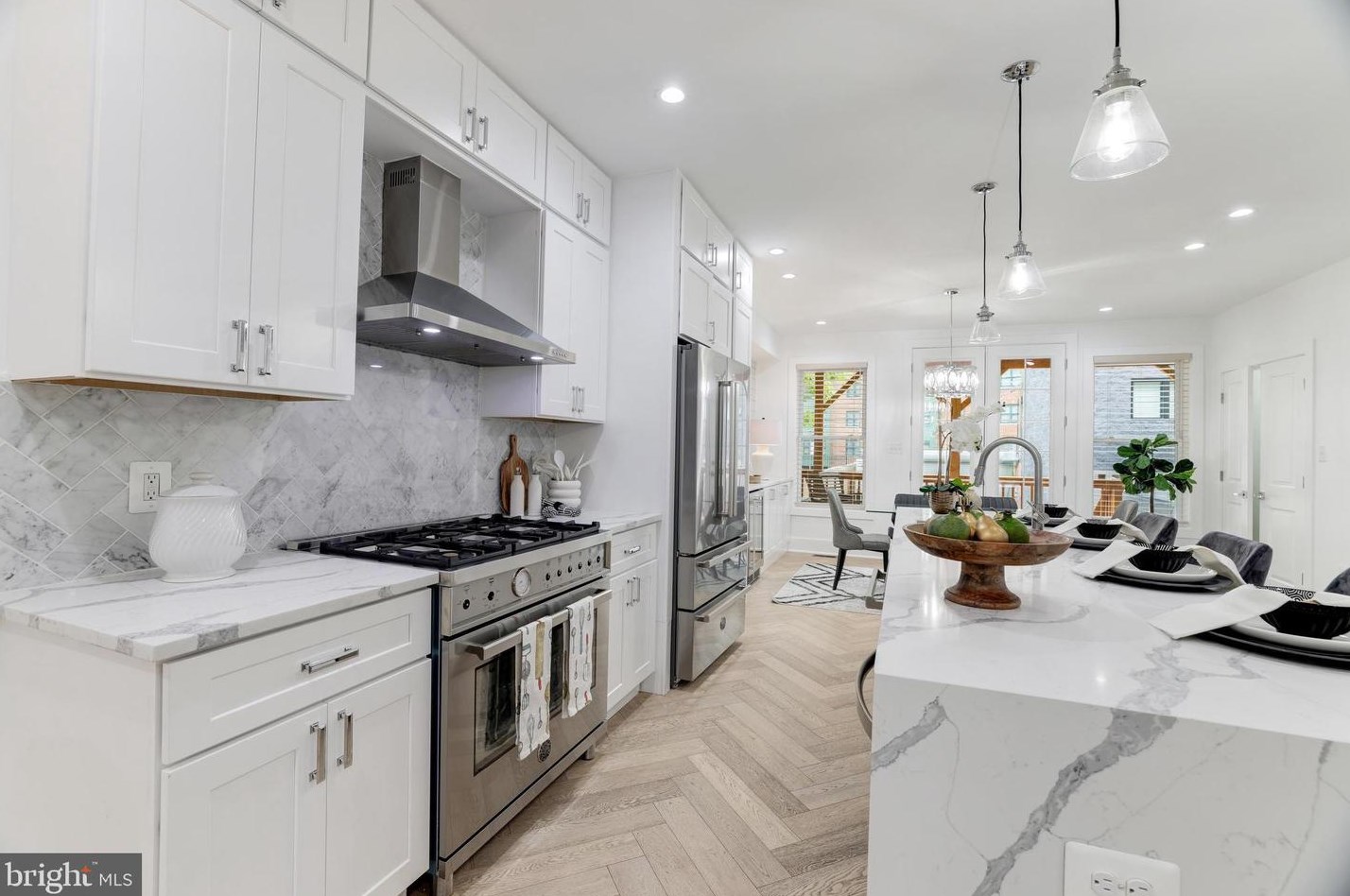 34 New York Ave, Washington DC  20001-1257 exterior