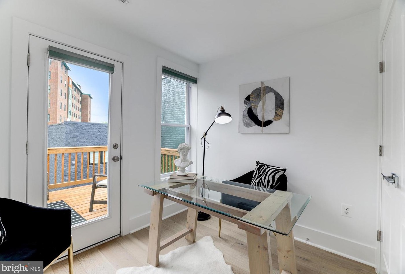 34 New York Ave, Washington DC  20001-1257 exterior