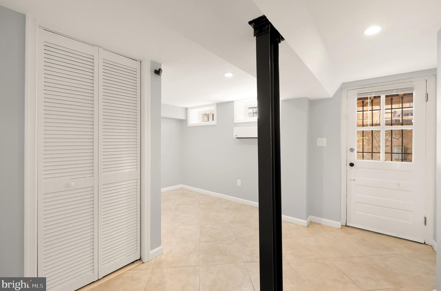 4470 Reservoir Rd, Washington DC 20007-2041 exterior