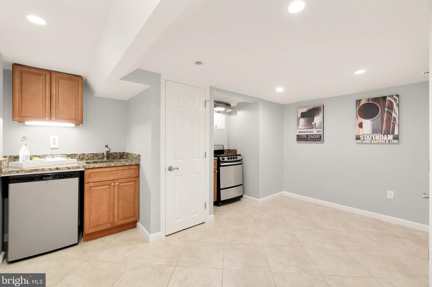 4470 Reservoir Rd, Washington DC 20007-2041 exterior