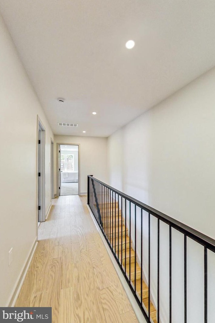 1113 48 St, Washington DC 20007-1553 exterior