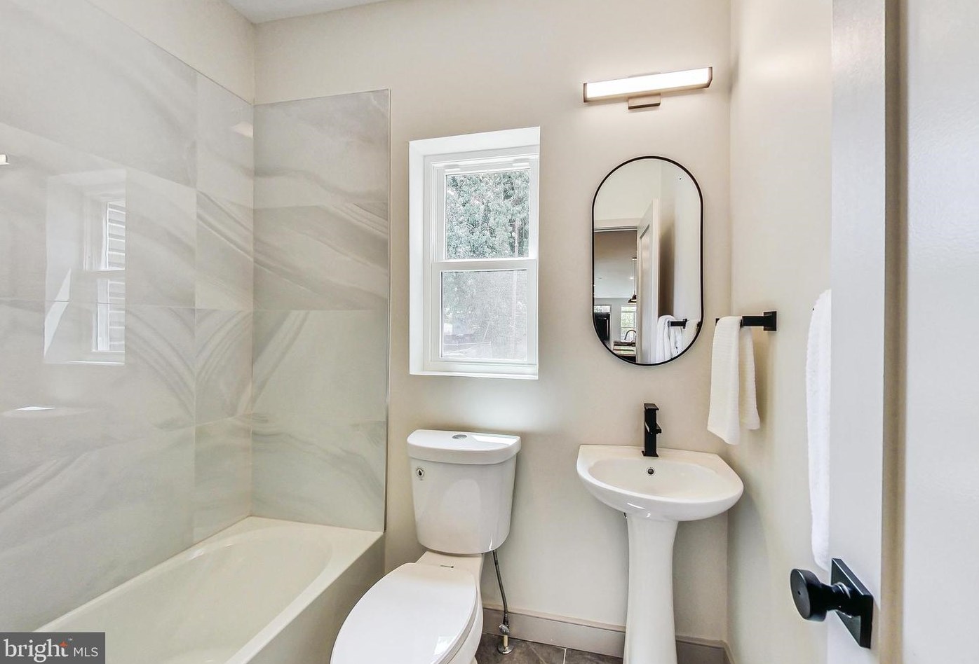 1113 48 St, Washington DC 20007-1553 exterior