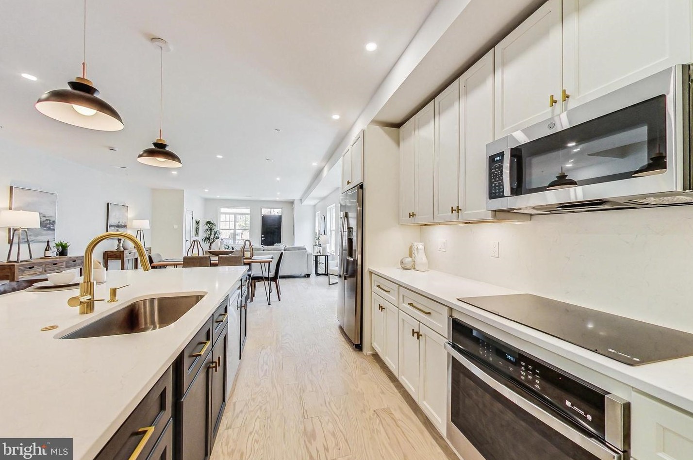 1113 48 St, Washington DC 20007-1553 exterior