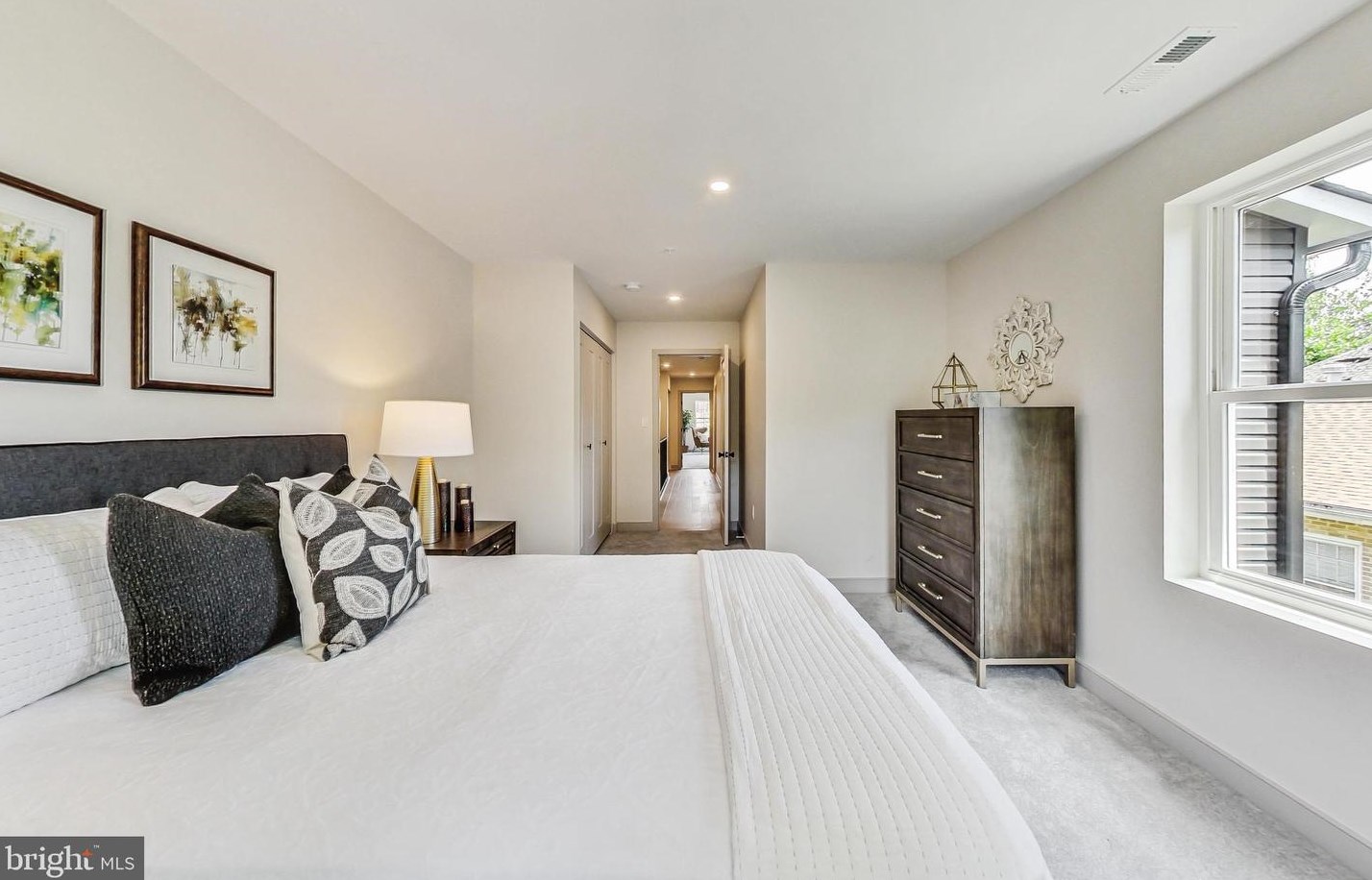 1113 48 St, Washington DC 20007-1553 exterior