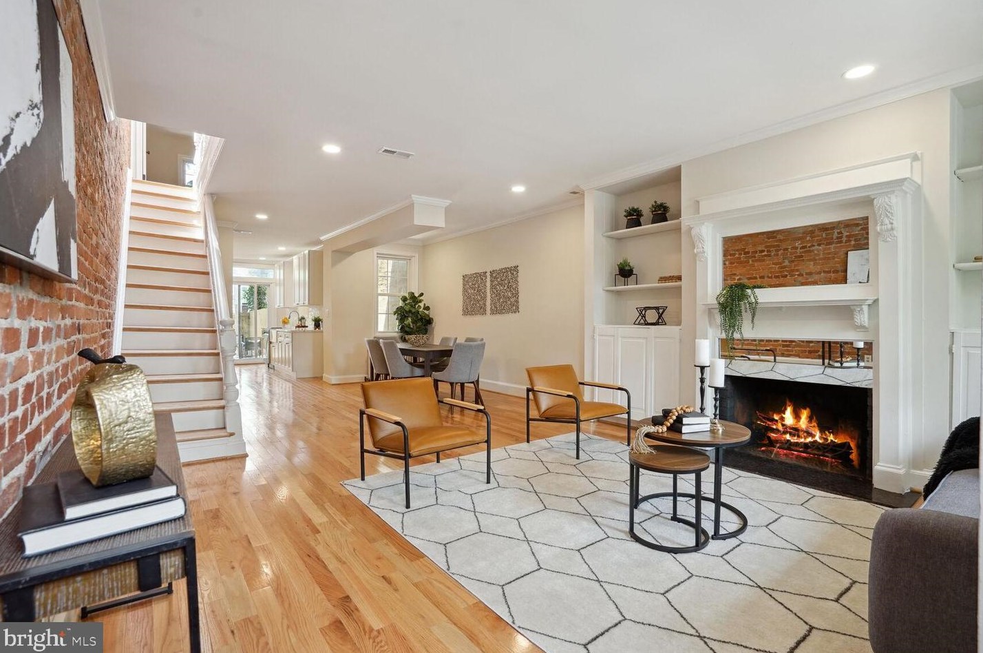 1636 Independence Ave, Washington DC 20003-1637 exterior