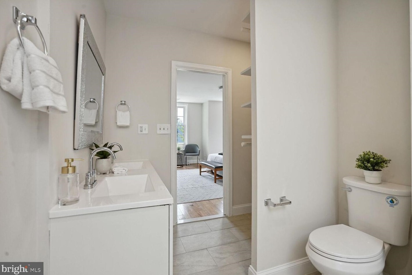 1636 Independence Ave, Washington DC 20003-1637 exterior