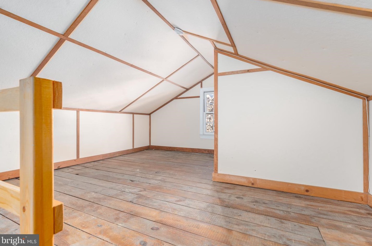 1321 28 St, Washington DC 20007-3101 exterior