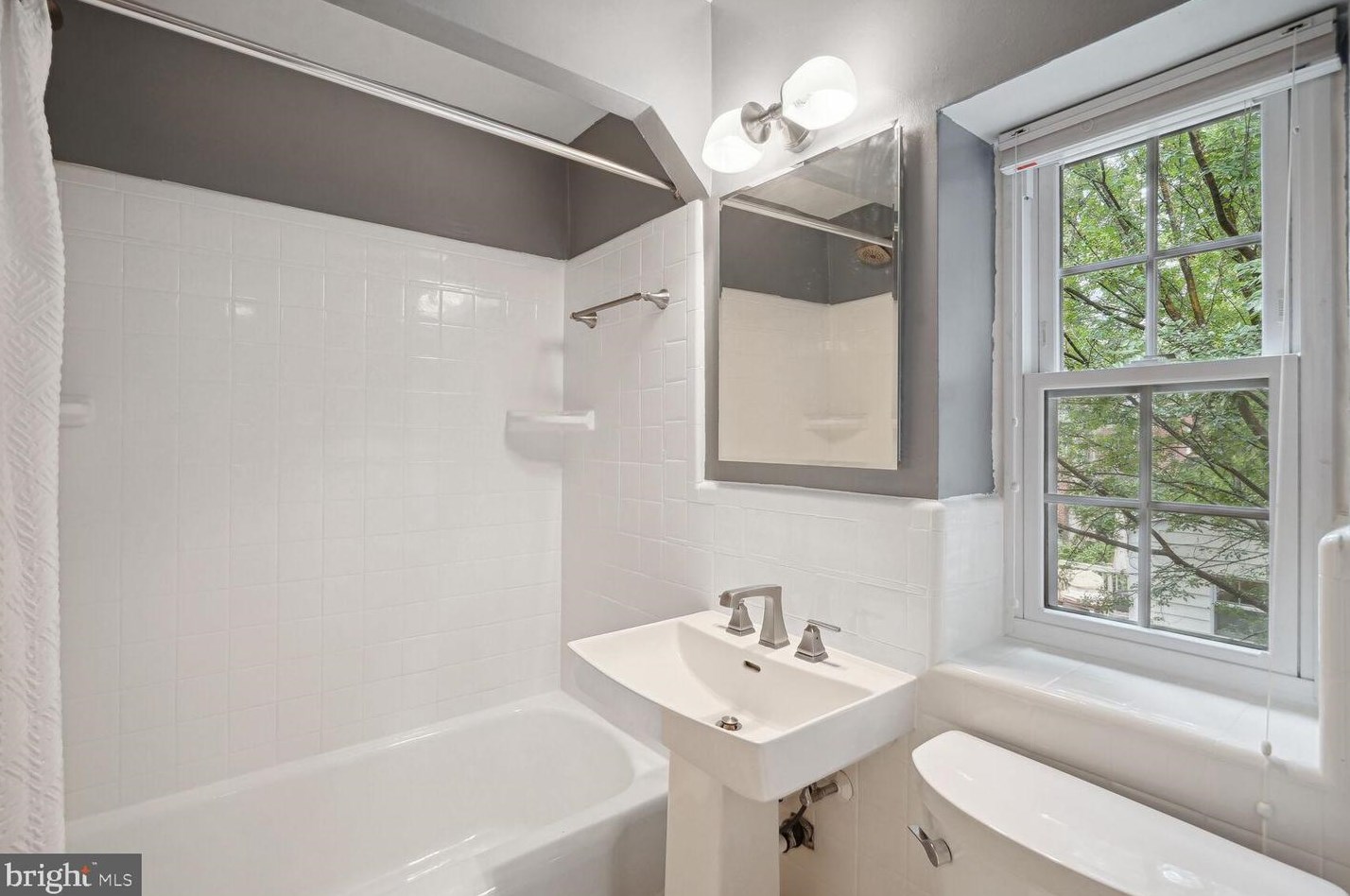 4615 Butterworth Pl, Washington DC 20016-4457 exterior