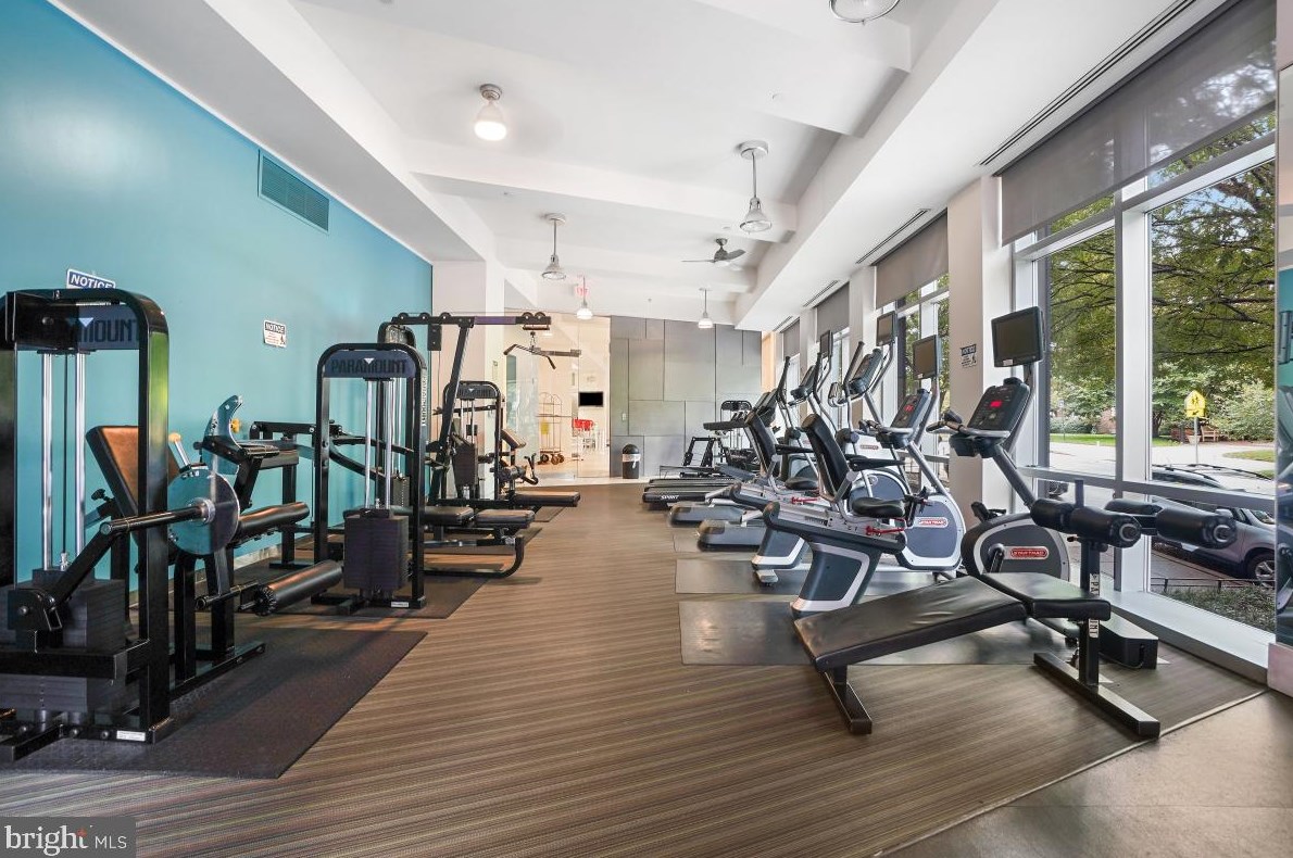 4101 Albemarle St, Washington DC  20016-2105 exterior