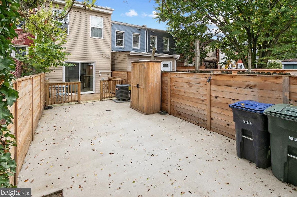 1842 L St, Washington DC 20002-3024 exterior