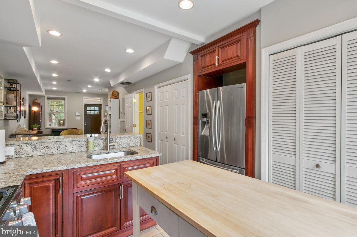 1842 L St, Washington DC 20002-3024 exterior