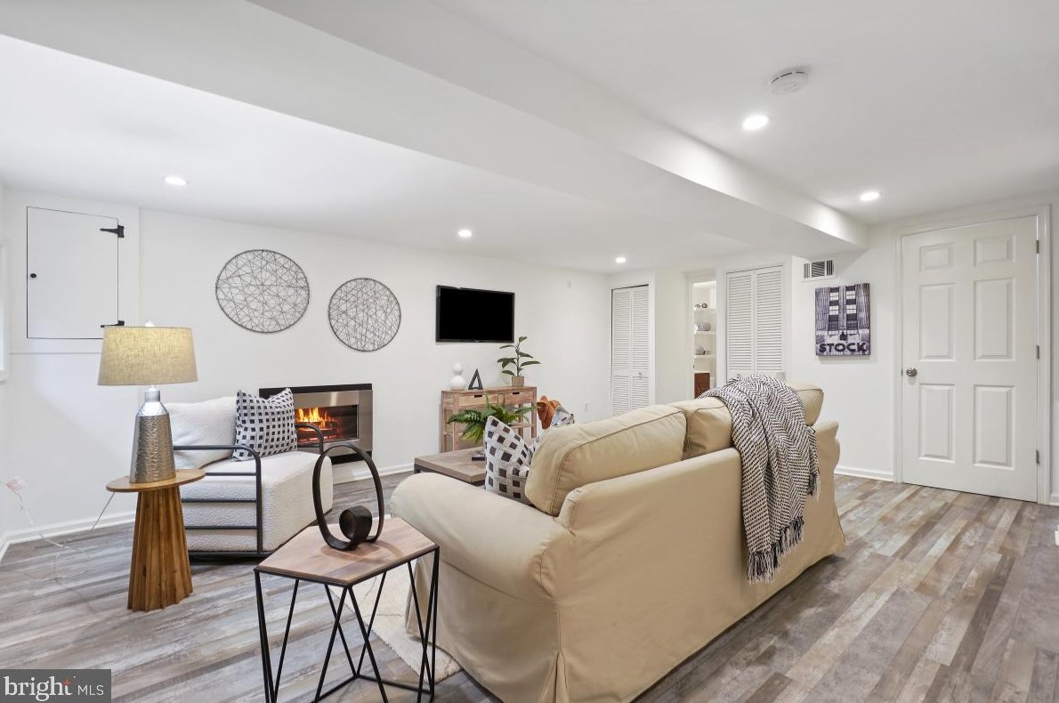 422 Irving St, Washington DC 20010-2913 exterior