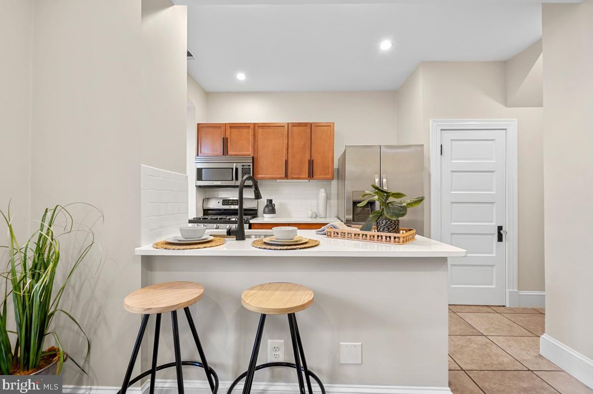 422 Irving St, Washington DC 20010-2913 exterior