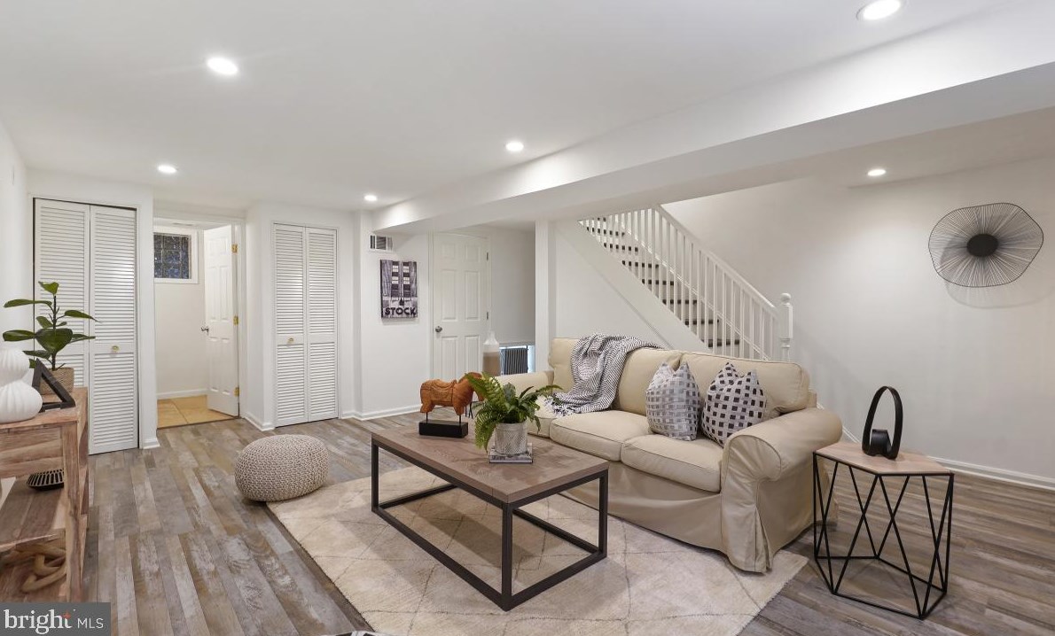 422 Irving St, Washington DC 20010-2913 exterior