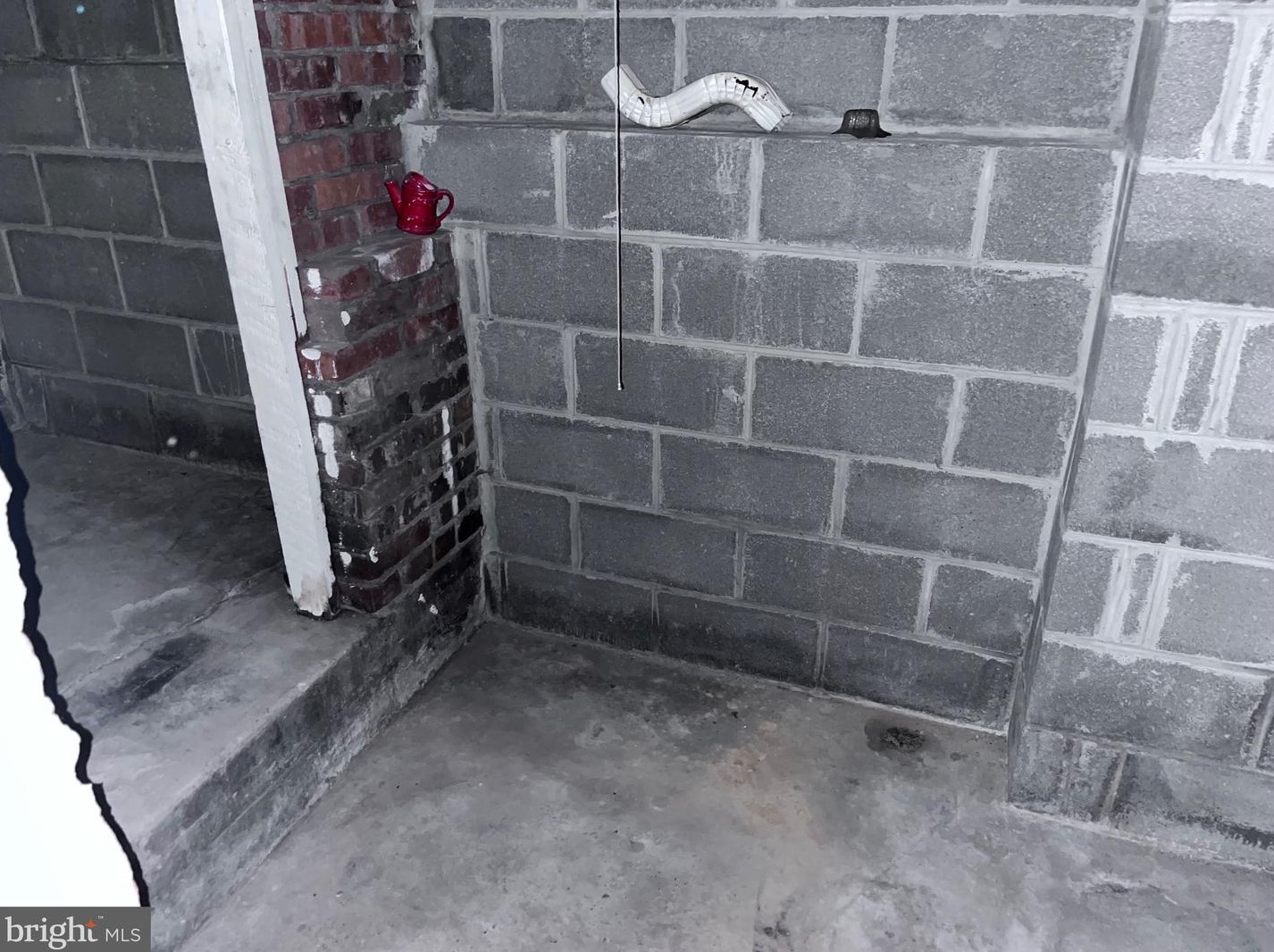 2224 R St, Washington DC 20002-1908 exterior