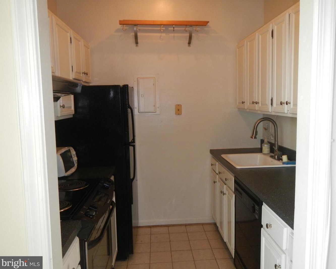 2001 16th St, Washington DC  20009-4820 exterior