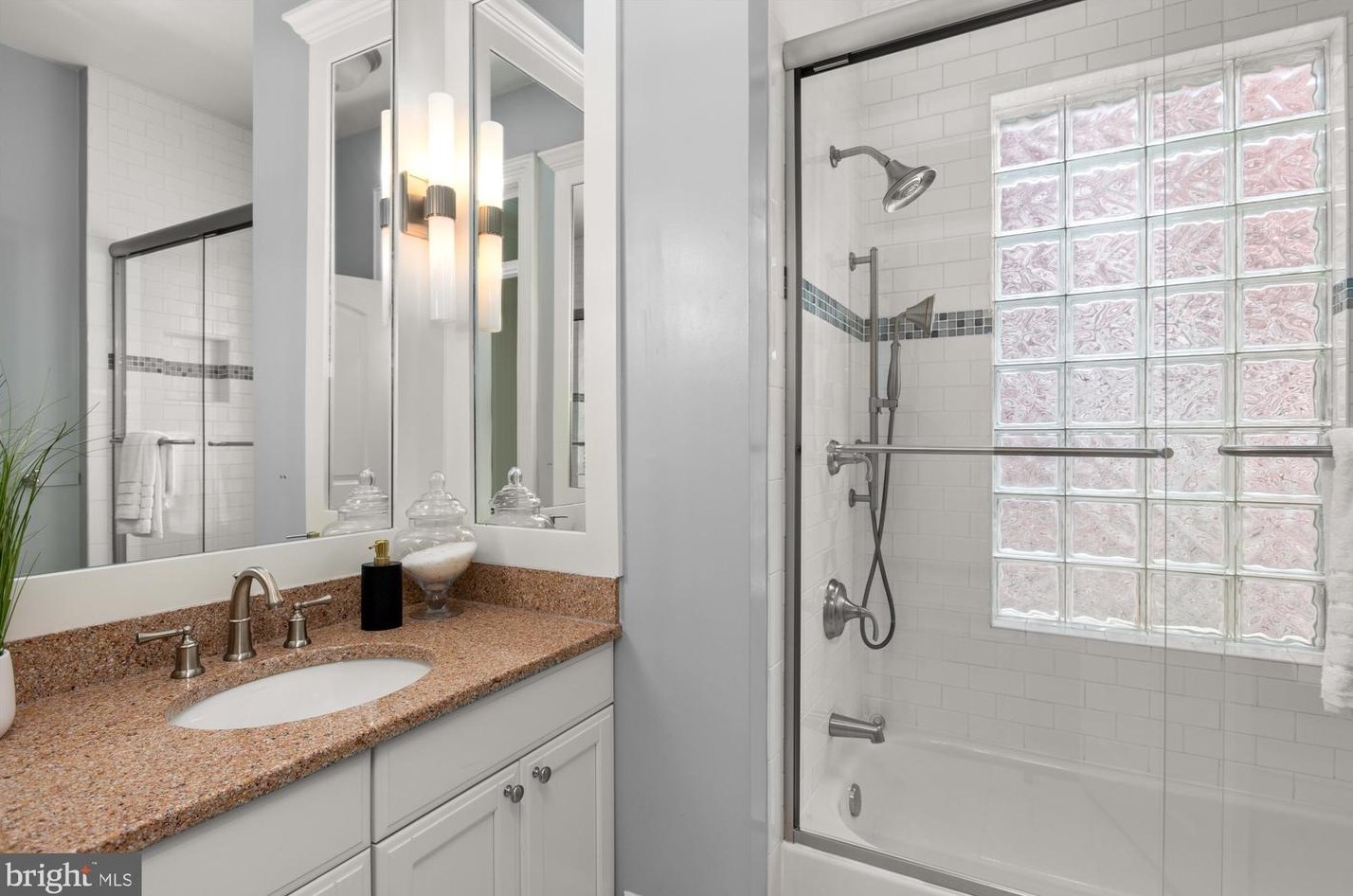 710 Capitol St, Washington DC 20003-1345 exterior