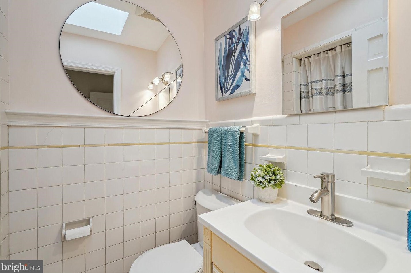 2354 King Pl, Washington DC 20007-1029 exterior