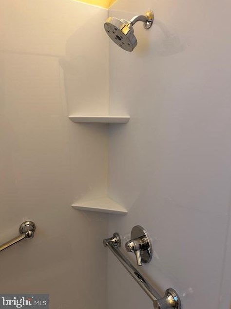 6216 New Hampshire Ave, Washington DC  20037-2303 exterior