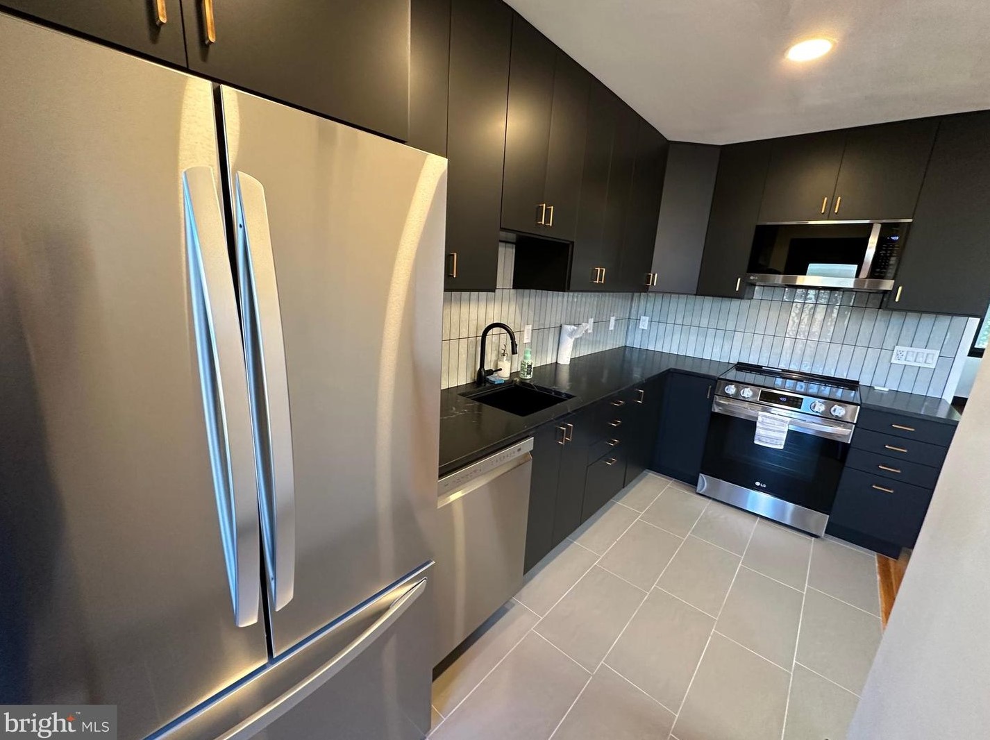 3977 Alabama Ave, Washington DC 20020-1036 exterior