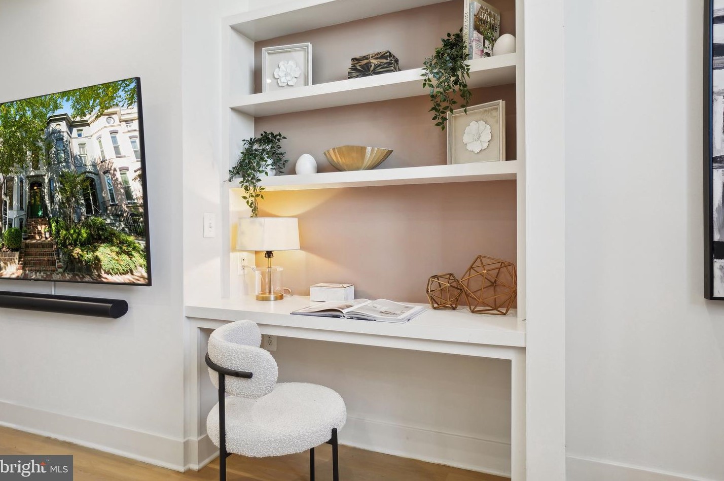 1334 Independence Ave, Washington DC 20003-2365 exterior