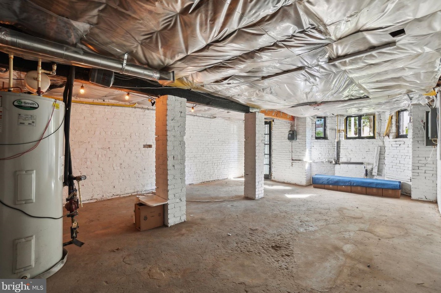 1334 Independence Ave, Washington DC 20003-2365 exterior