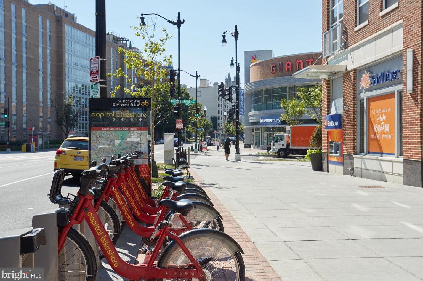 3821 Fulton St, Washington DC 20007-1382 exterior