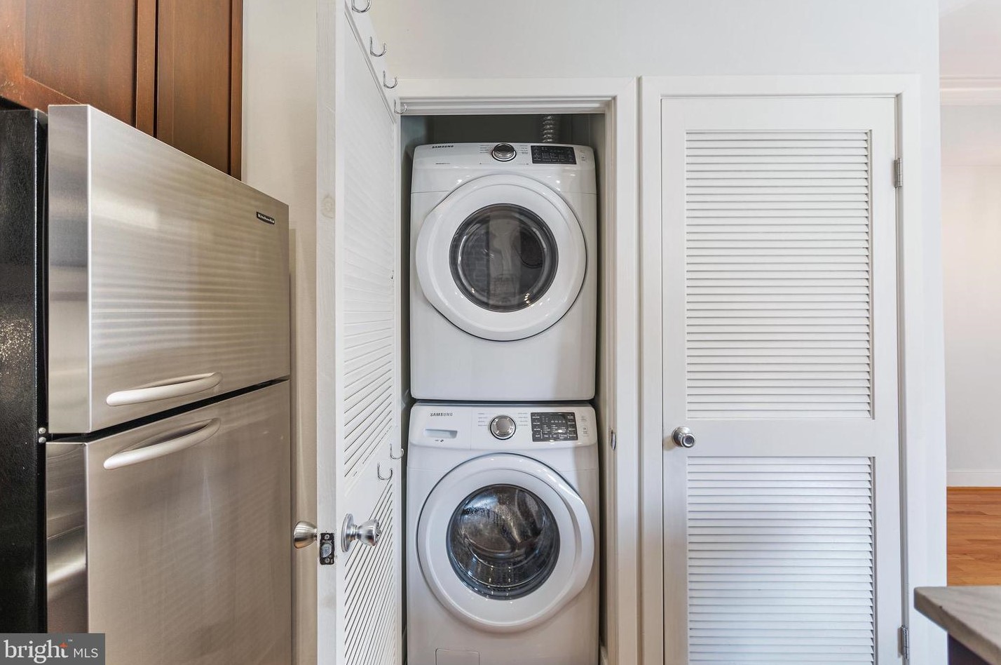 1620 Corcoran St, Washington DC 20009-3032 exterior