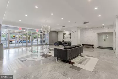 730 24th Street NW #708, Washington, DC 20037 - Photo 3