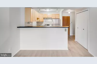 730 24th Street NW #708, Washington, DC 20037 - Photo 23