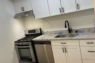 4 Hanover Pl NW, Washington, DC 20001 - Photo 3