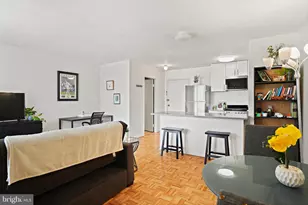 950 25th St NW, Washington, DC 20037 - Photo 11